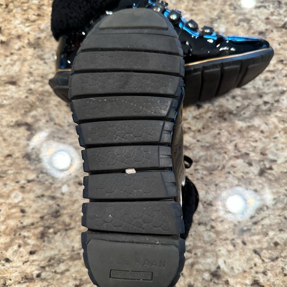 Cole Haan Zero Grand Waterproof Boots! Size 5.5 - Picture 3 of 5